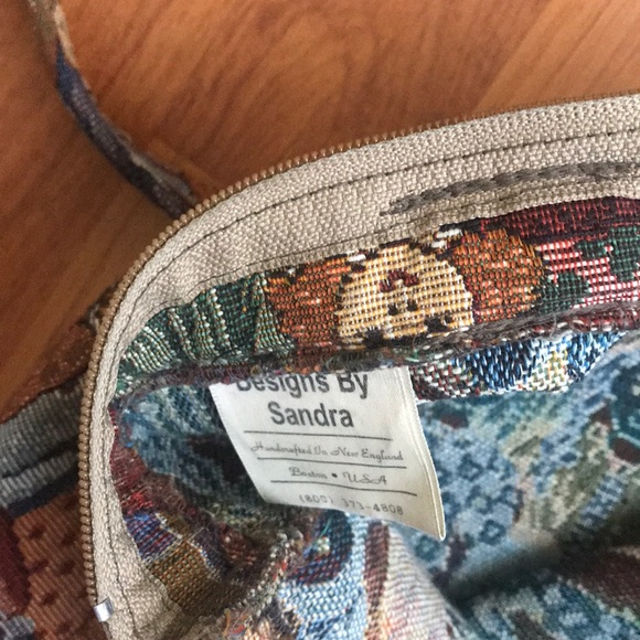 Children around the world bag and vest - Picture 5 of 10